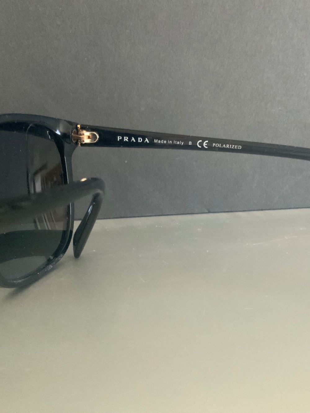 PRADA SPR010 POLARIZED SUNGLASSES - Picture 3 of 5